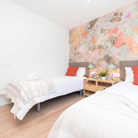 Soler Apartments Сант Адриа де Бесос Екстериор снимка