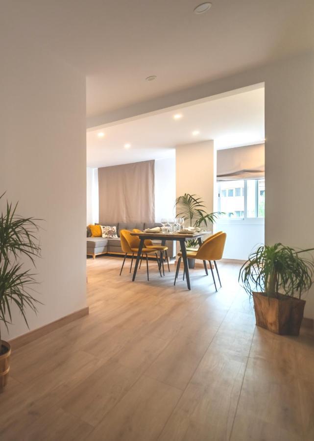 Soler Apartments Сант Адриа де Бесос Екстериор снимка