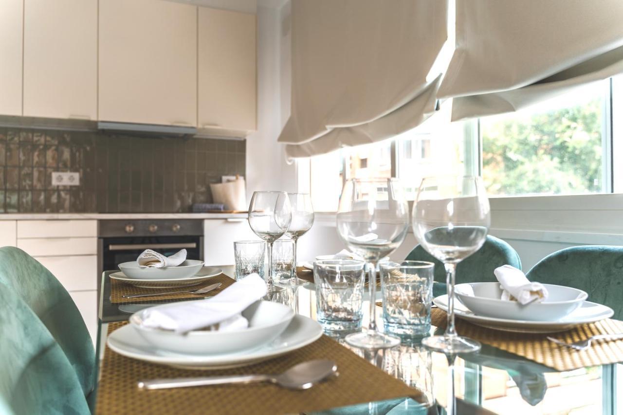 Soler Apartments Сант Адриа де Бесос Екстериор снимка