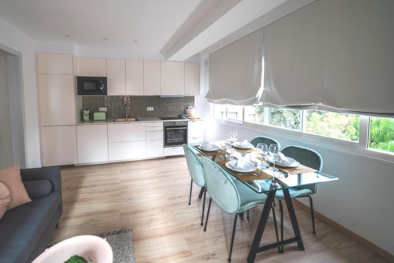 Soler Apartments Сант Адриа де Бесос Екстериор снимка