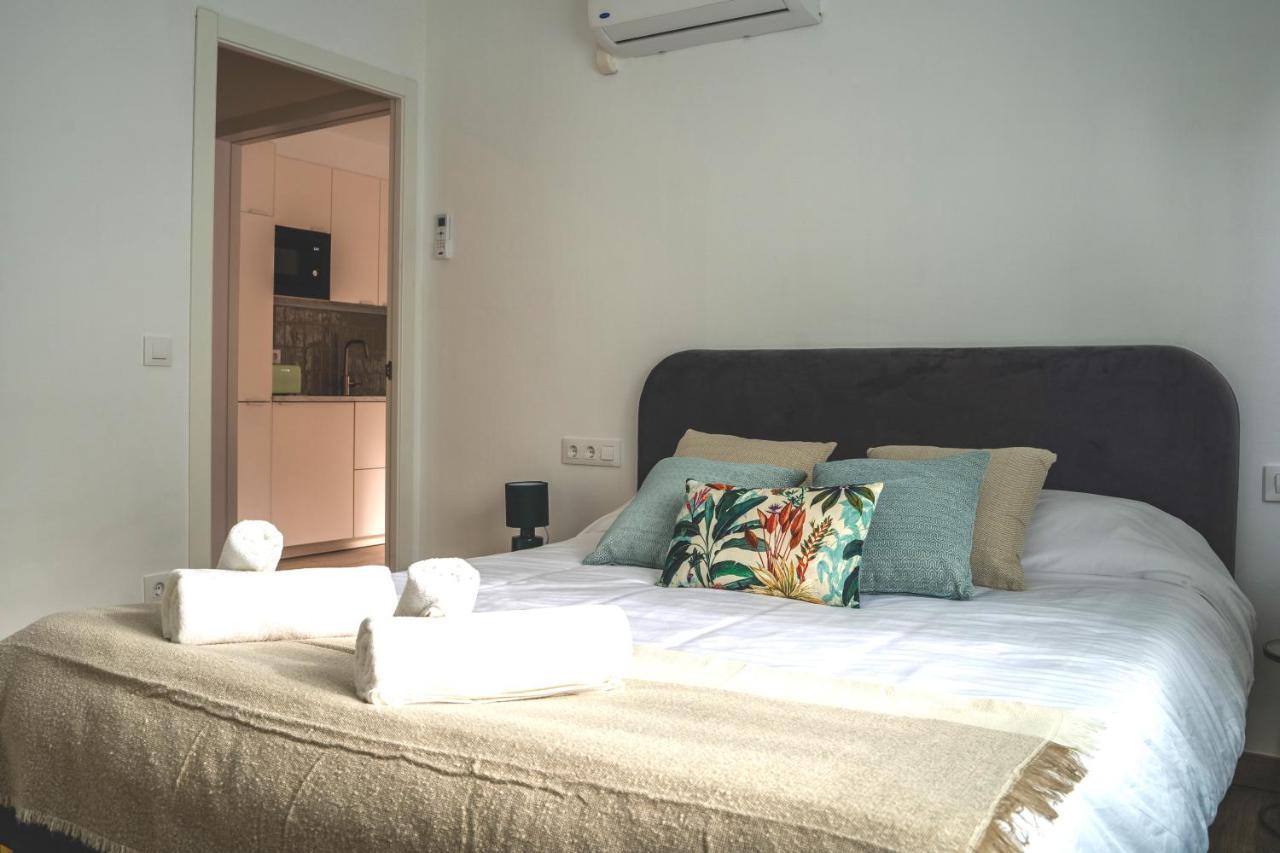 Soler Apartments Сант Адриа де Бесос Екстериор снимка