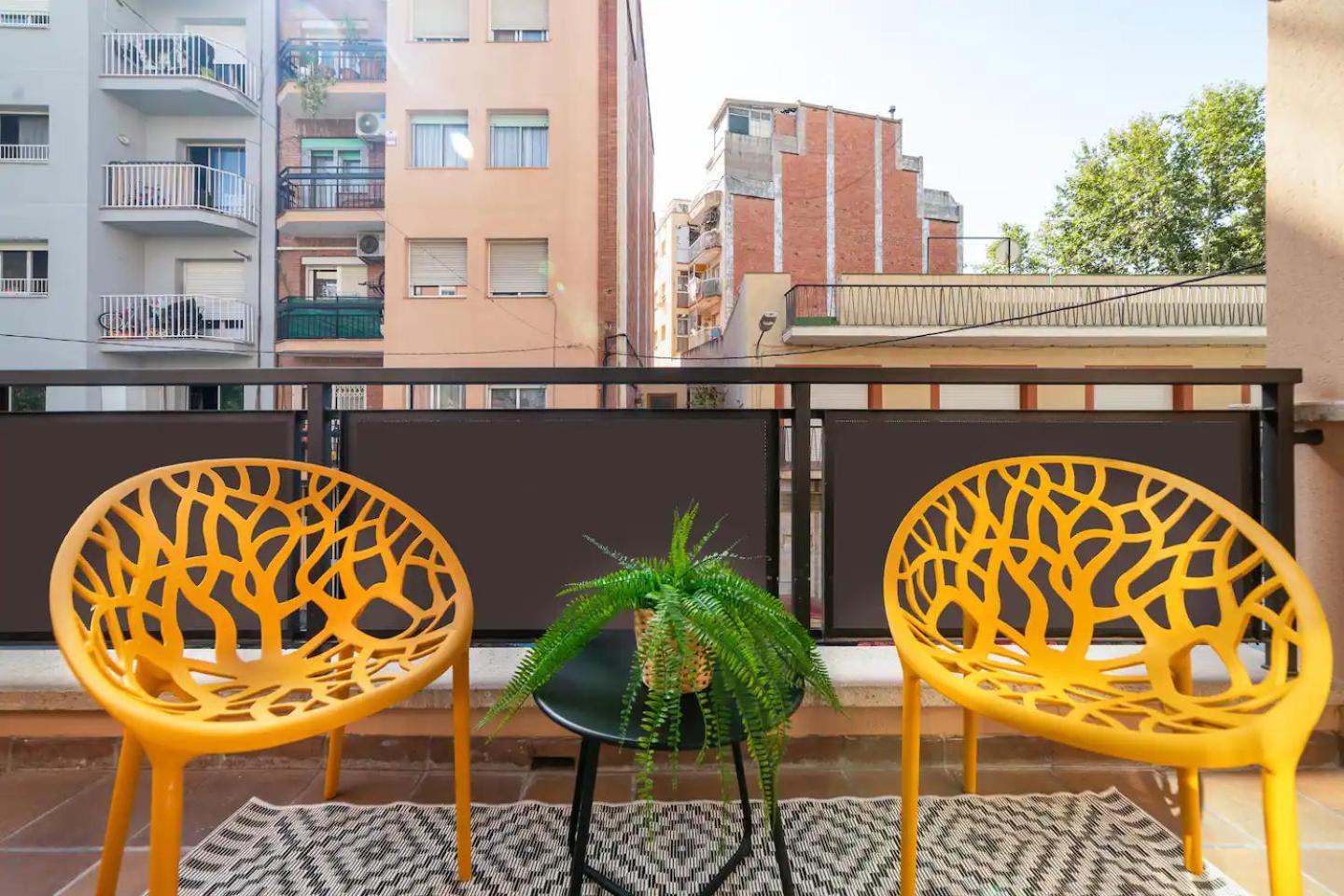 Soler Apartments Сант Адриа де Бесос Екстериор снимка