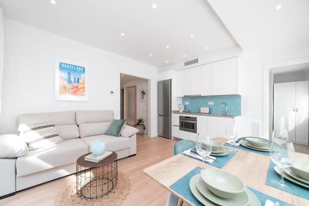 Soler Apartments Сант Адриа де Бесос Екстериор снимка
